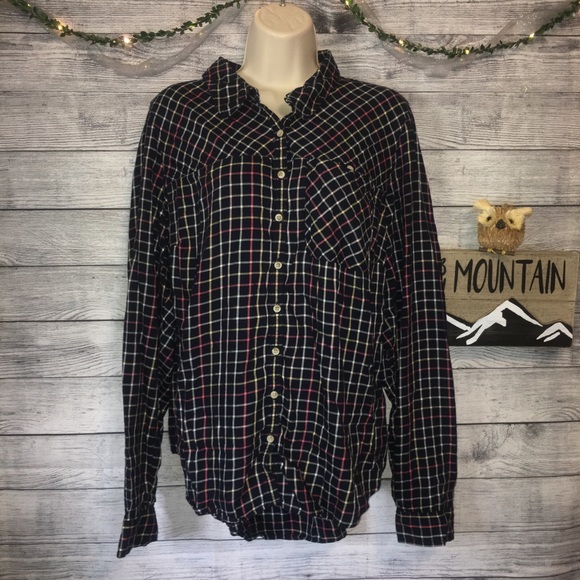 Maurices Tops - 5/$25 Maurices Plaid Long Sleeve Button Down